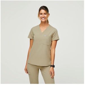 Figs Sandstone Catarina™ - One-Pocket Scrub Top - XS
